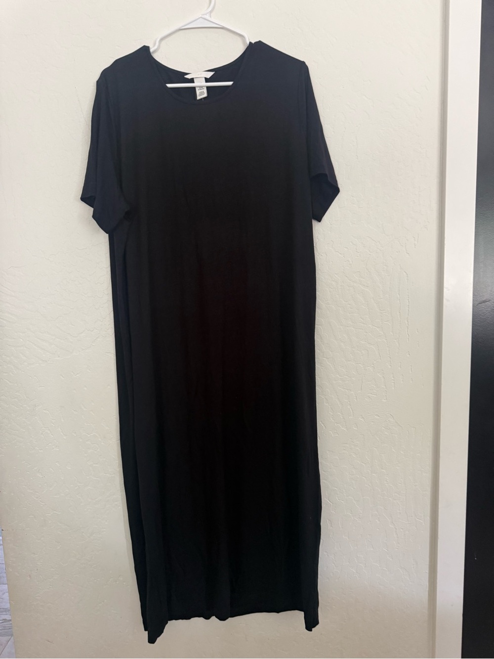 H&M Black Short-Sleeve Maxi Dress